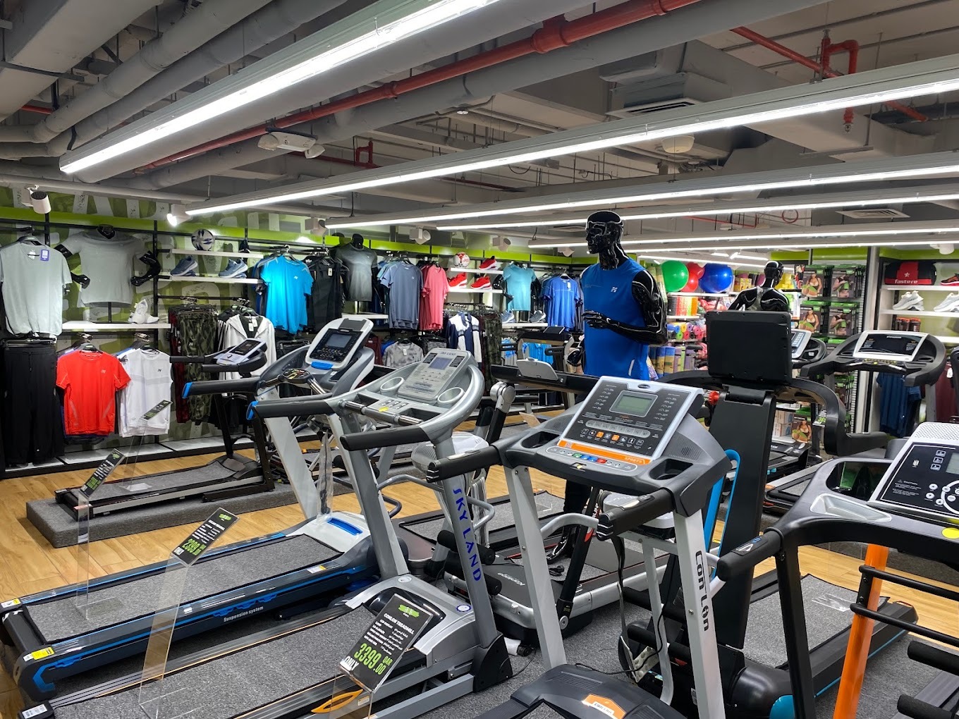 Where to buy fitness wear in Qatar